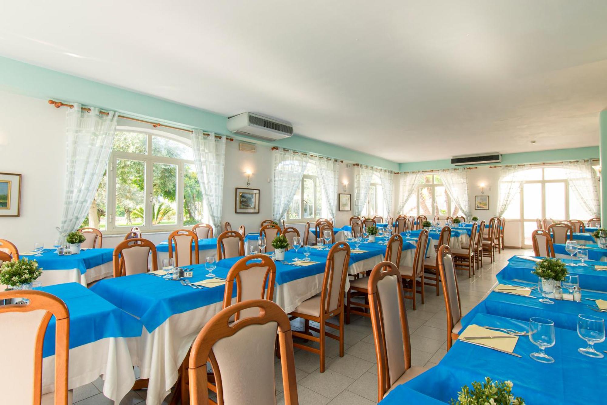 Hotel Park Victoria Форио Экстерьер фото